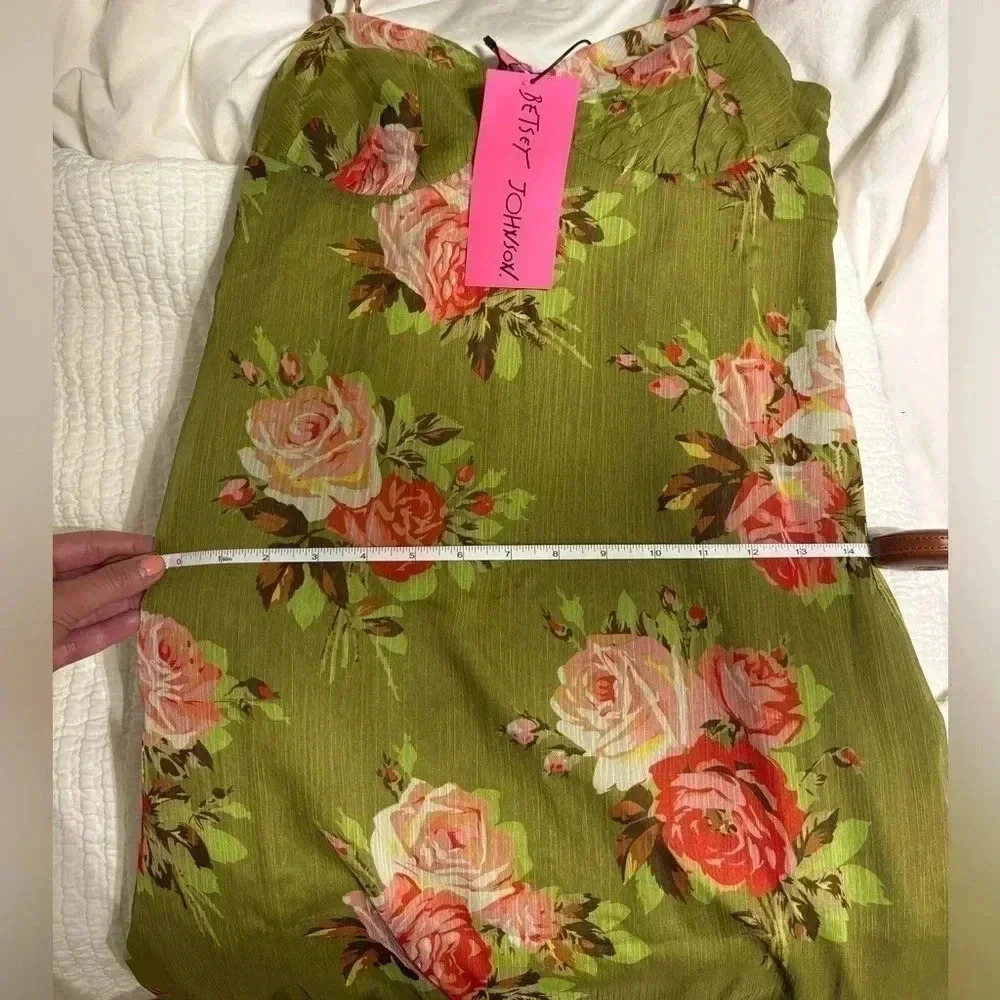 Betsey Johnson  Bouquet Bounty Dress - Picture 8 of 15
